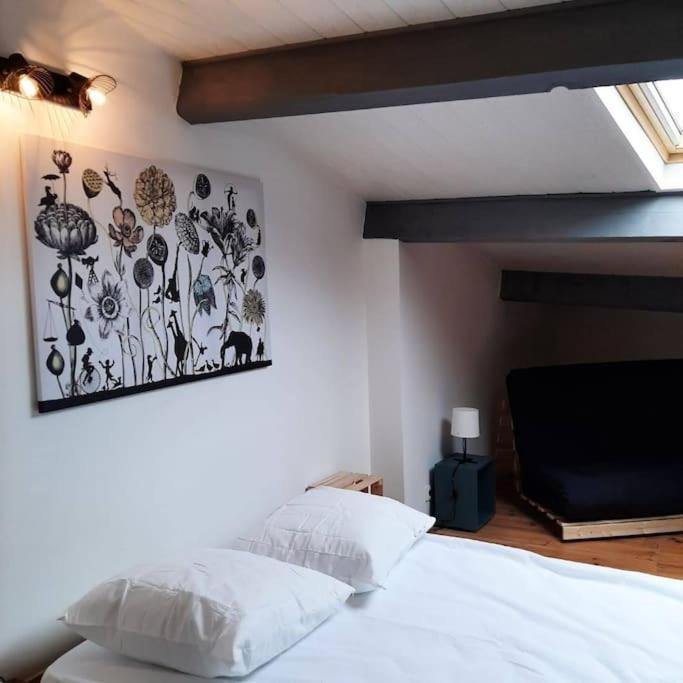 Maison De Ville Vic-le-Comte Bagian luar foto